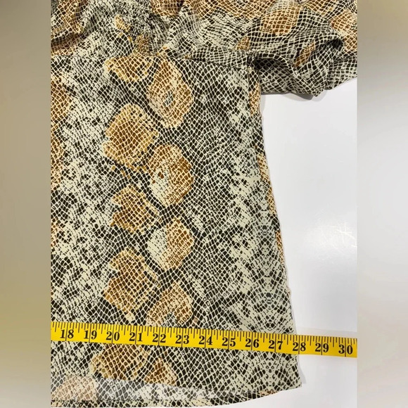 Ava & VIV Women's Plus Size Long Sleeve V-Neck Snake Skin Popover Blouse  Sz X - Picture 11 of 16